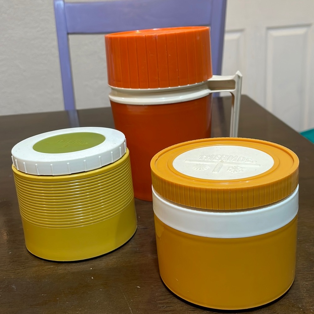 Vintage Thermos set